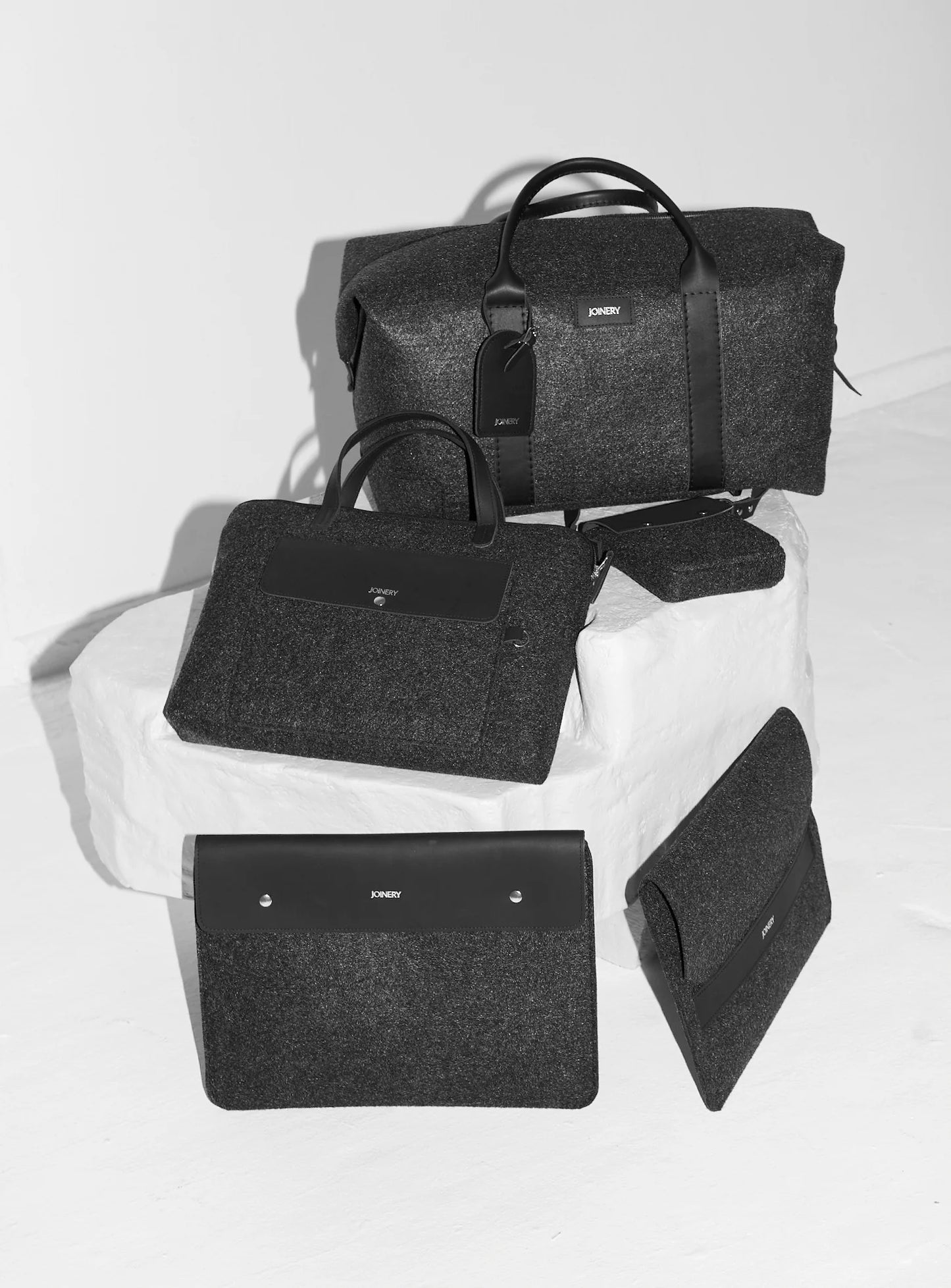 Eco-Felt Kofferanhänger aus recycelten Plastikflaschen mit Leder – verschiedene Farben