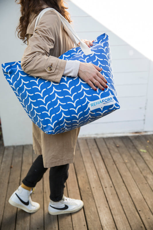 Bag als Geschenk für Mitarbeiter oder Kunden mit Print in Eurer CI und Logo