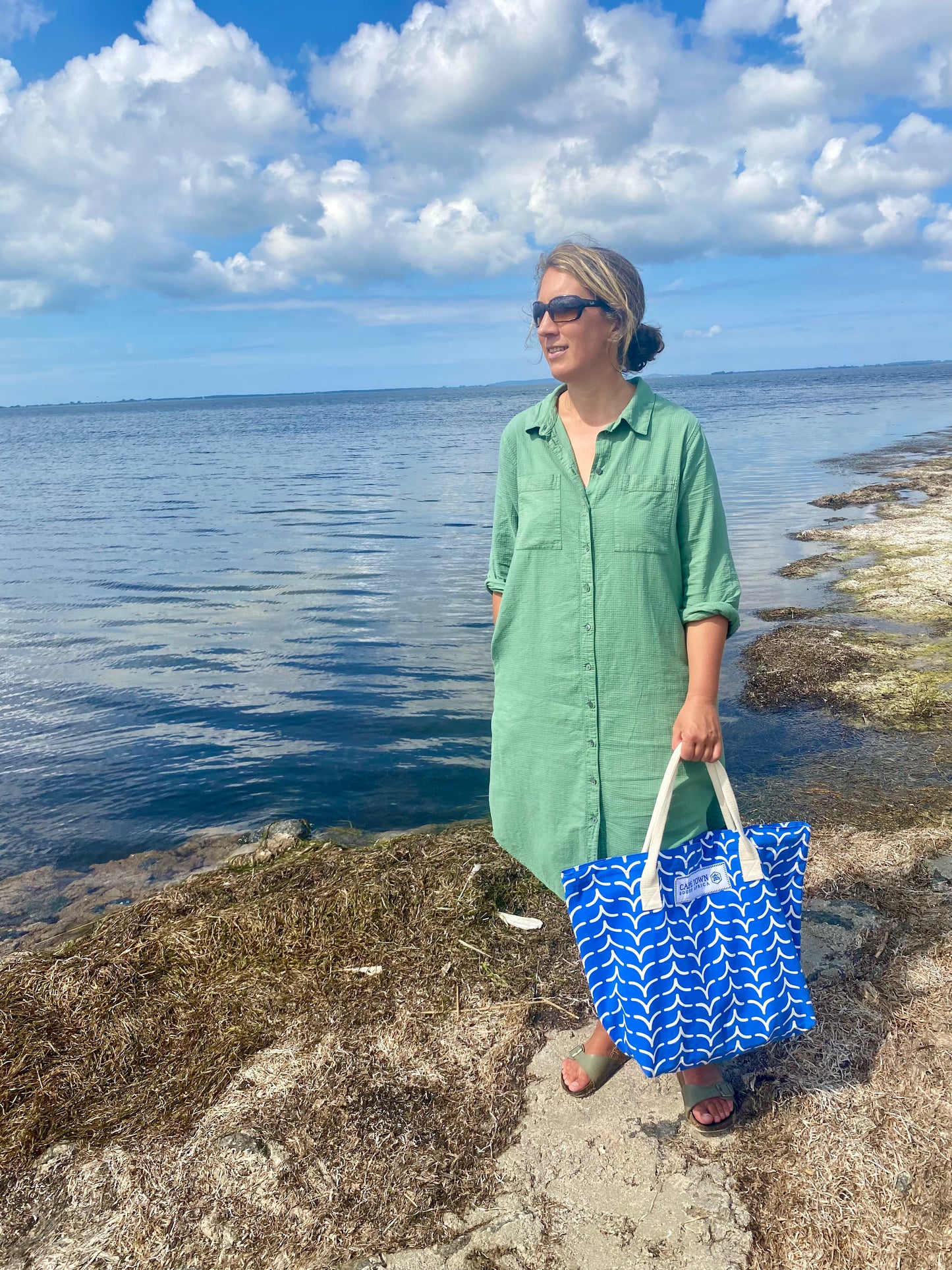Whales Tails Beach Bag Blue – limited Cape Town Edition