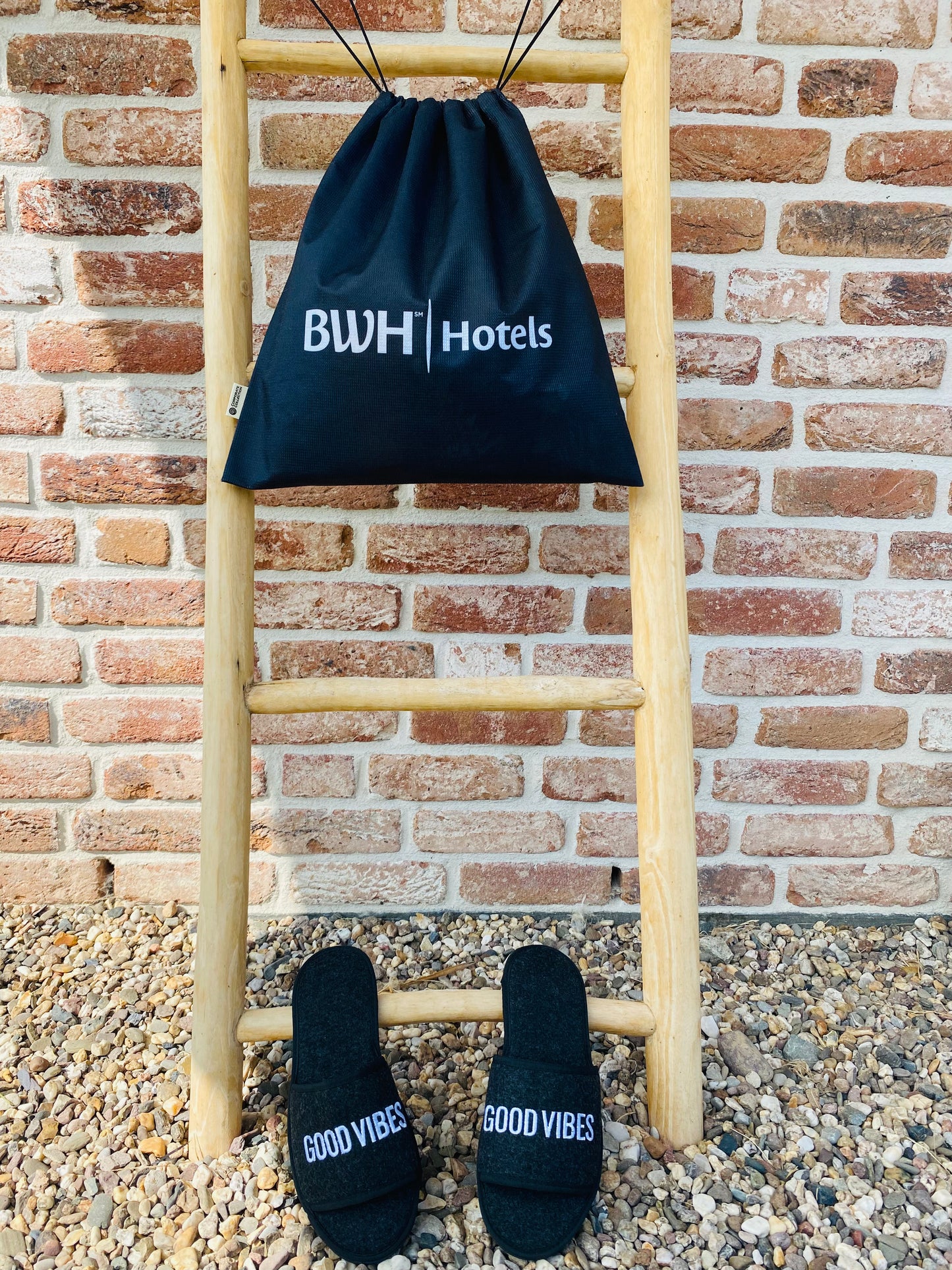 Schuh-Beutel aus recycelten Plastikflaschen – verschiedene Prints und Größen