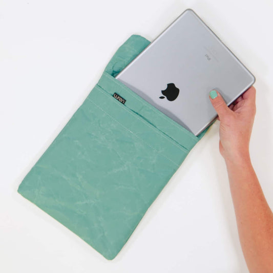 Recycled Cement Paper iPad oder Tablet Sleeve Aqua