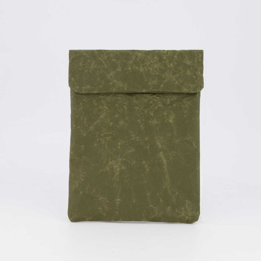 Recycled Cement Paper iPad oder Tablet Sleeve Racing Green