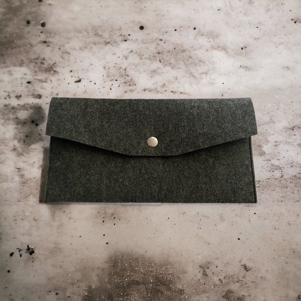 Eco-Felt Travel Document Holder aus recycelten Plastikflaschen auf Wunsch mit Logo