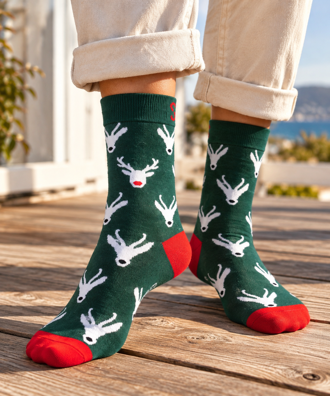 Socks Bamboo Christmas Edition – FOR EVERY PAIR YOU BUY, WE GIVE A PAIR OF SCHOOL SOCKS TO A CHILD IN NEED