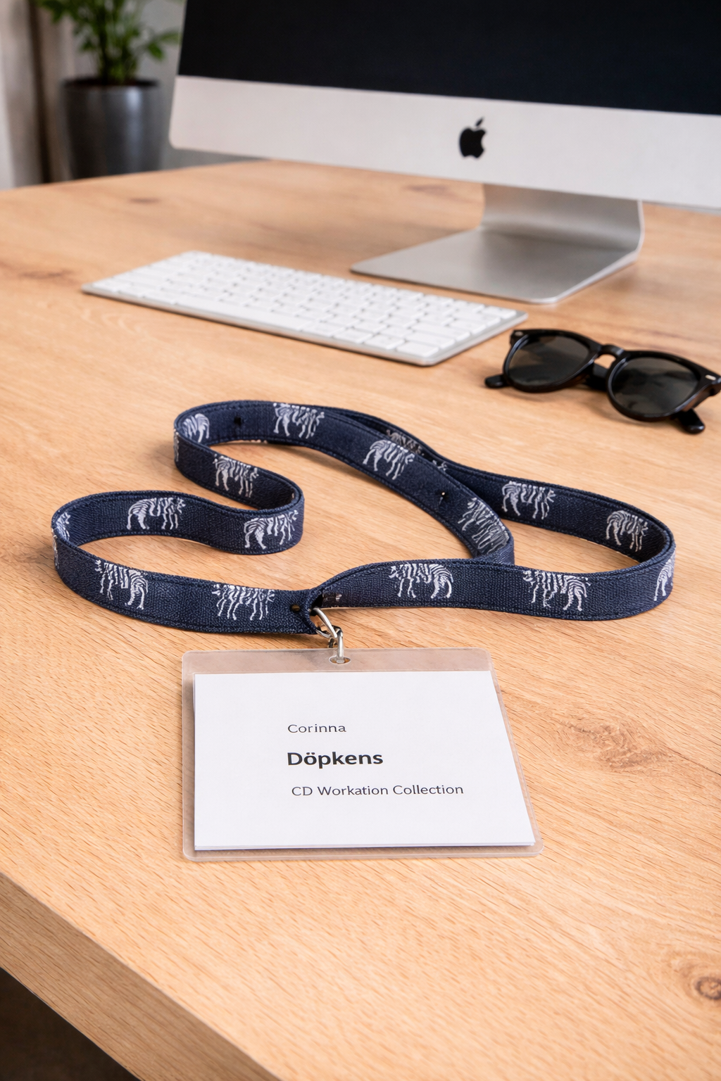 Handgefertigtes Lanyard aus traditionellem südafrikanischen Stoff