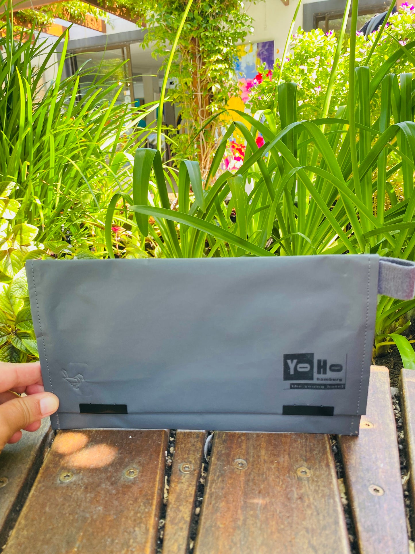 Travel Organiser aus recyceltem Papier – diverse Farben, auf Wunsch mit Logo