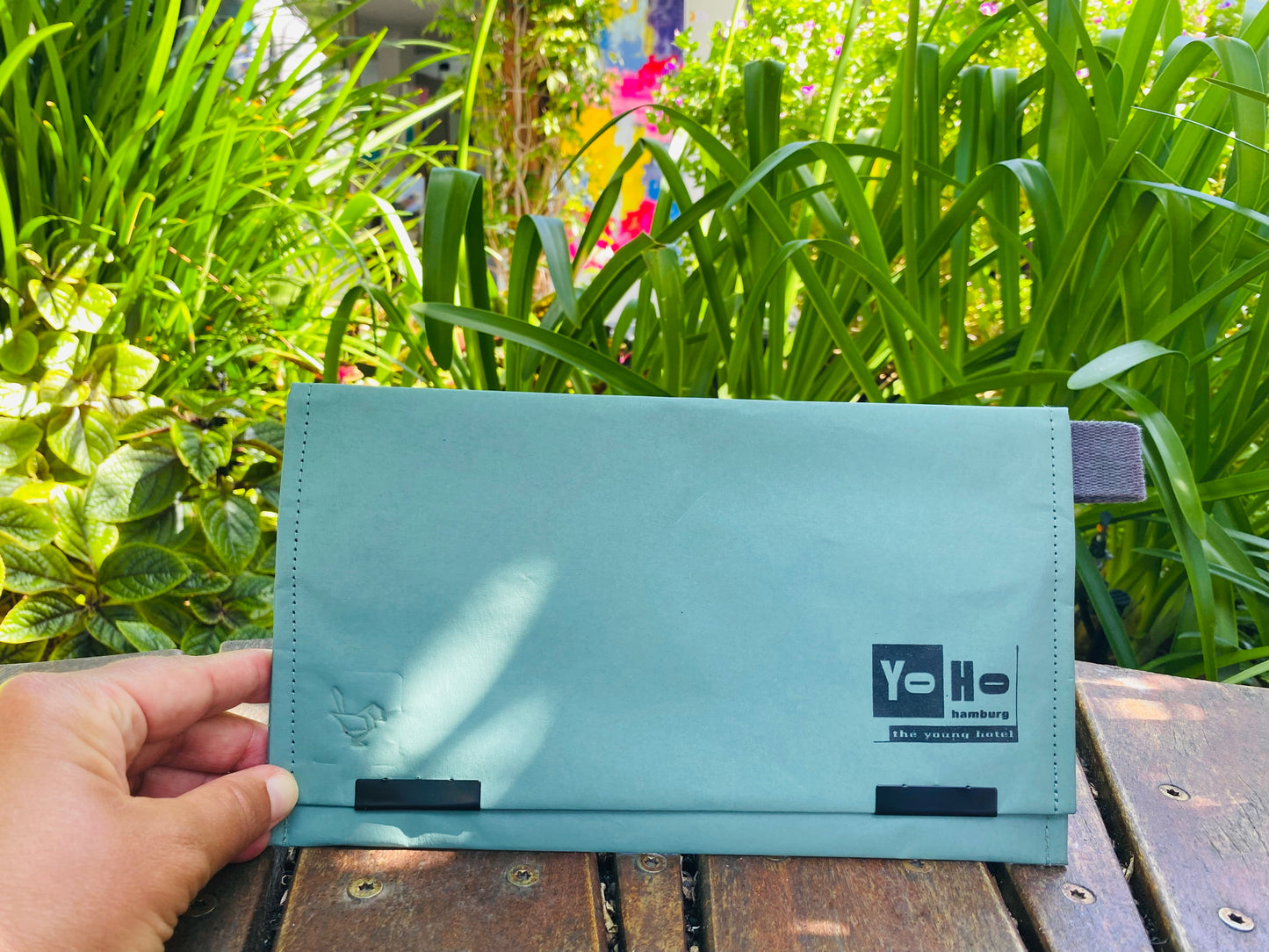 Travel Organiser aus recyceltem Papier – diverse Farben, auf Wunsch mit Logo