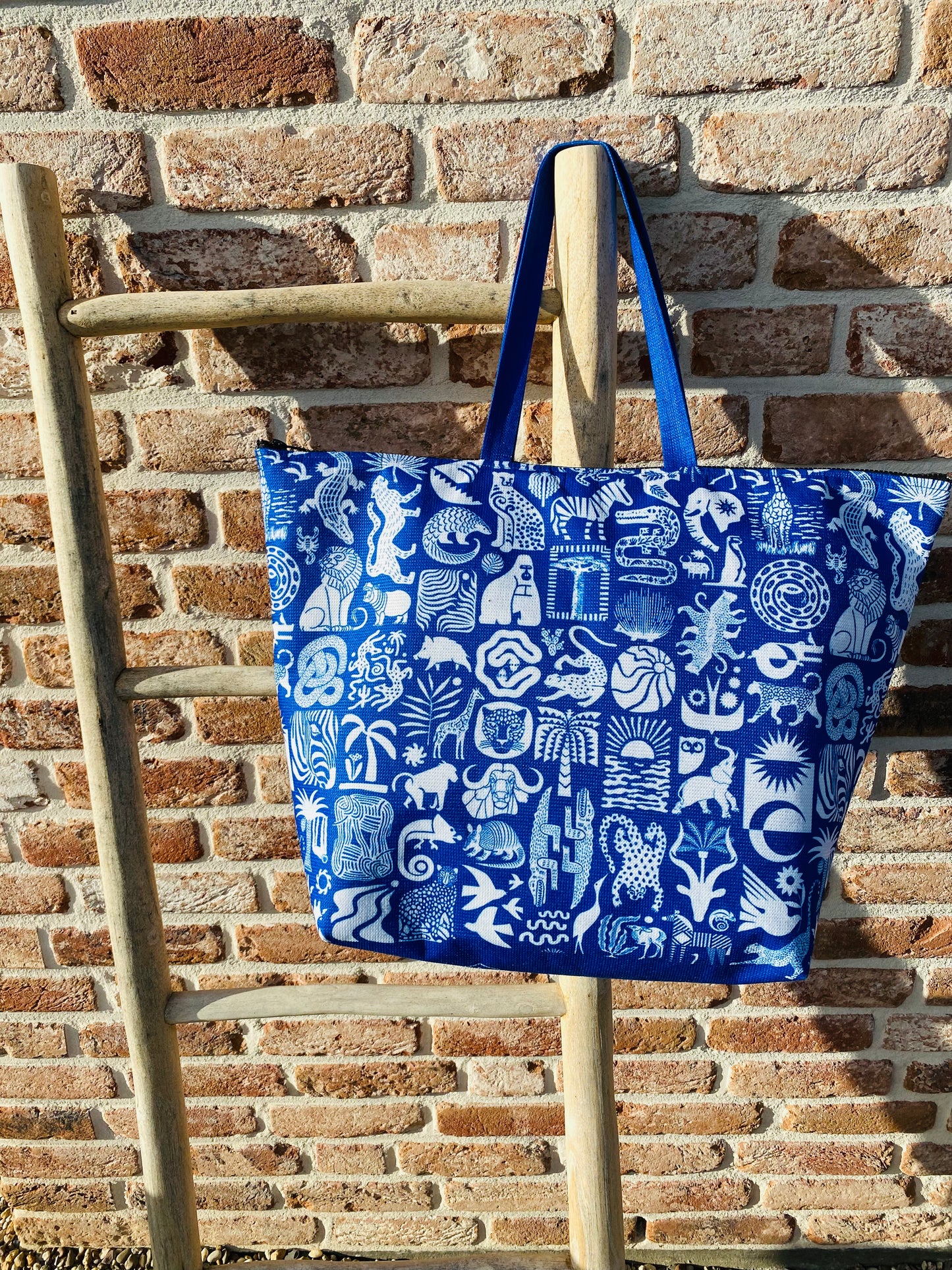 Shopper aus recycelten Plastikflaschen Africa Untamed – limited edition