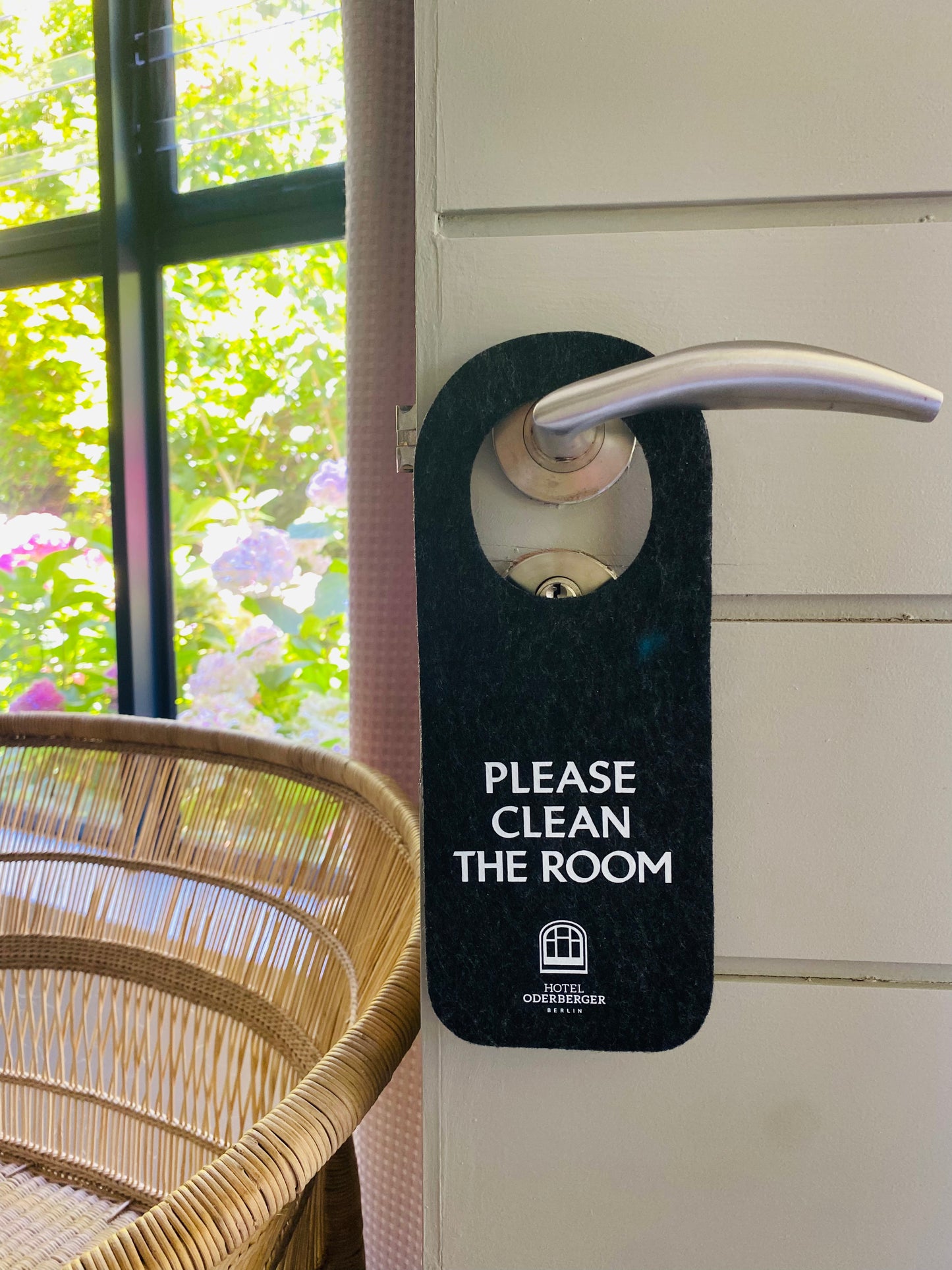 DOOR HANDLE SIGN – “DO NOT DISTURB”
