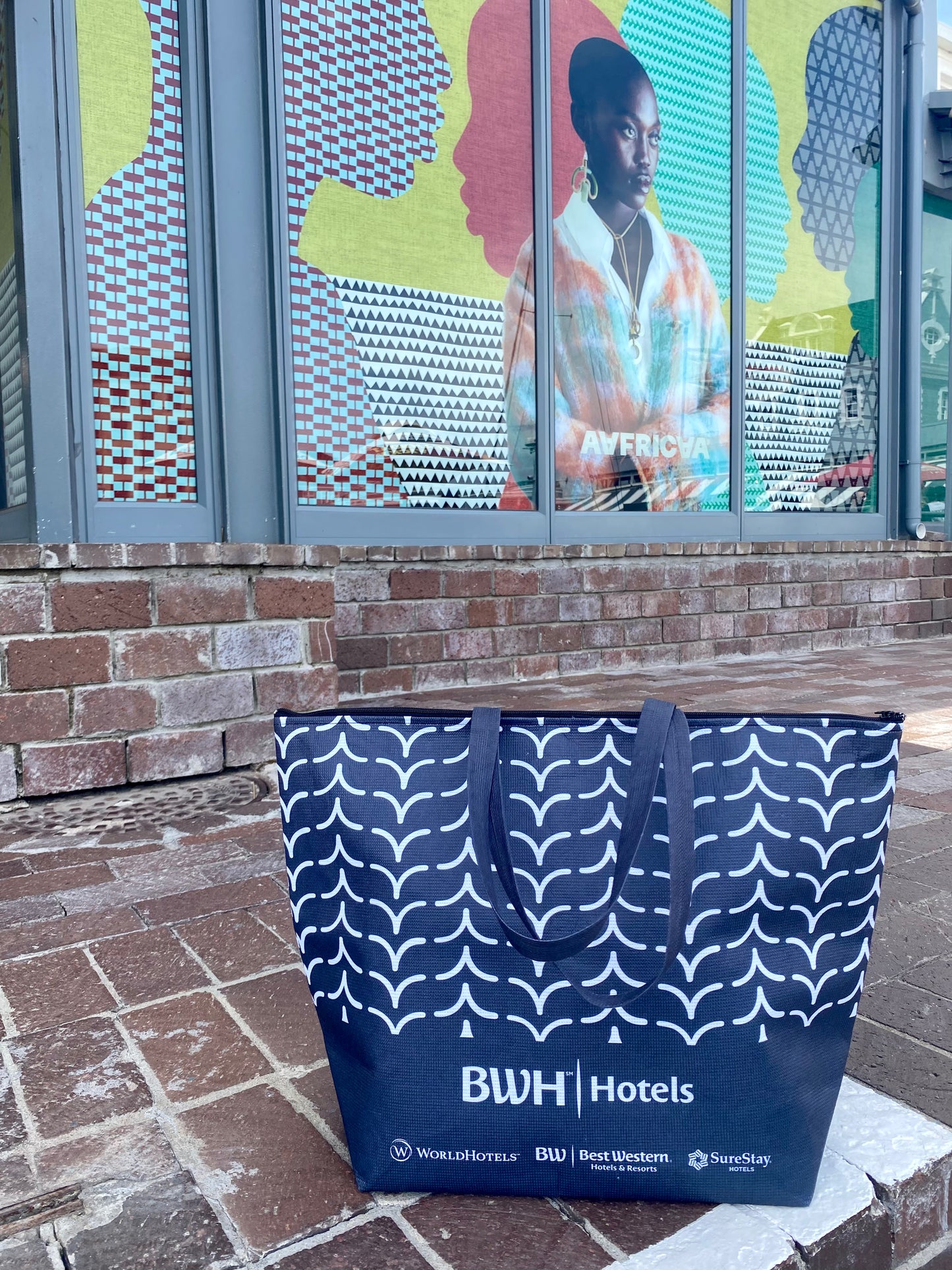 Shopper aus recycelten Plastikflaschen Uni oder mit Print nach Wunsch – zwei Größen