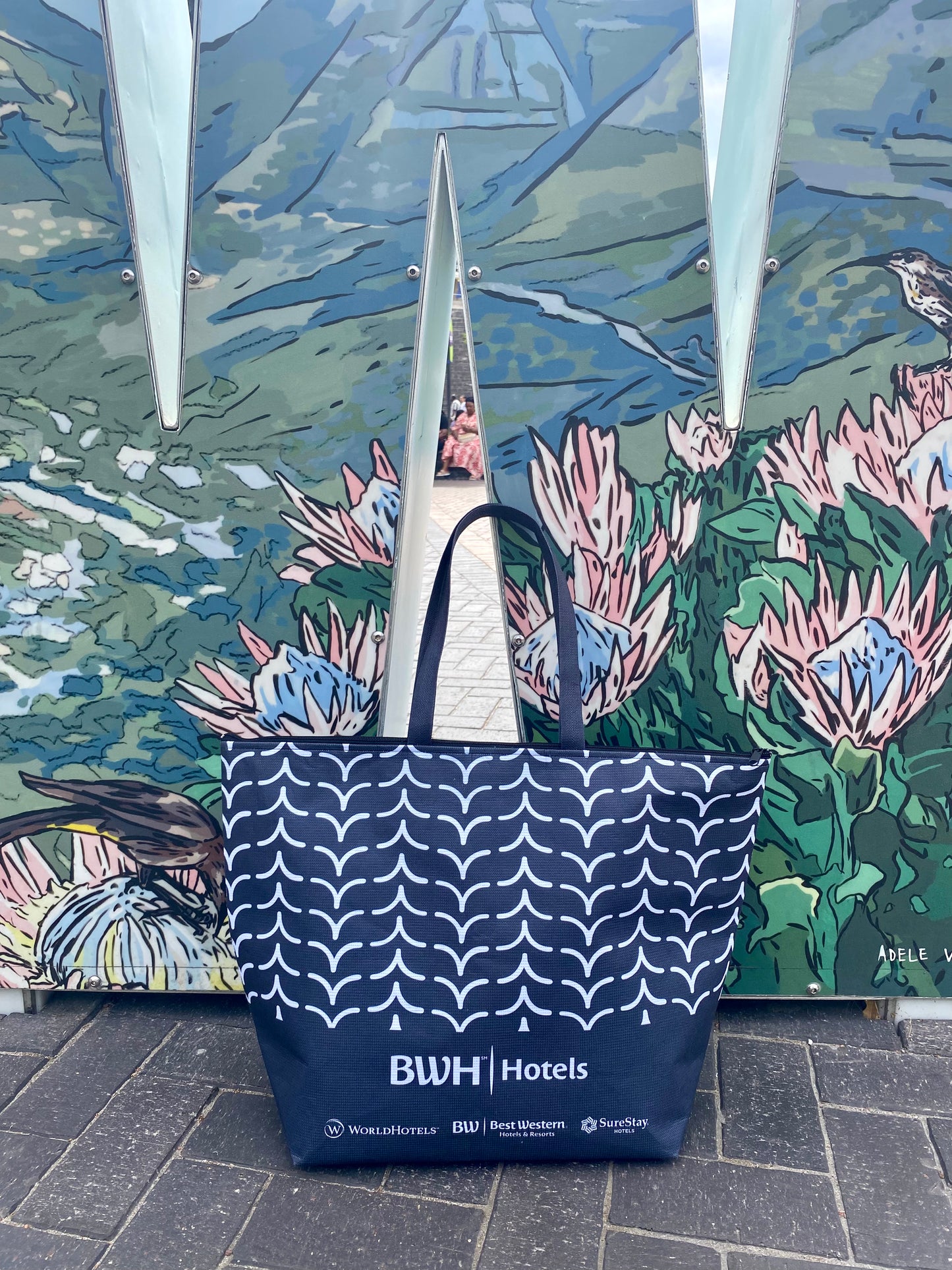 Shopper aus recycelten Plastikflaschen Uni oder mit Print nach Wunsch – zwei Größen