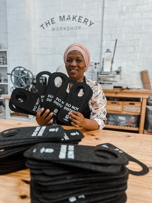 DOOR HANDLE SIGN – “DO NOT DISTURB”