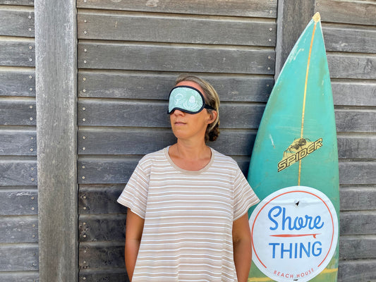 Schlafmaske für Reisen – weich & lichtundurchlässig in eurer CI