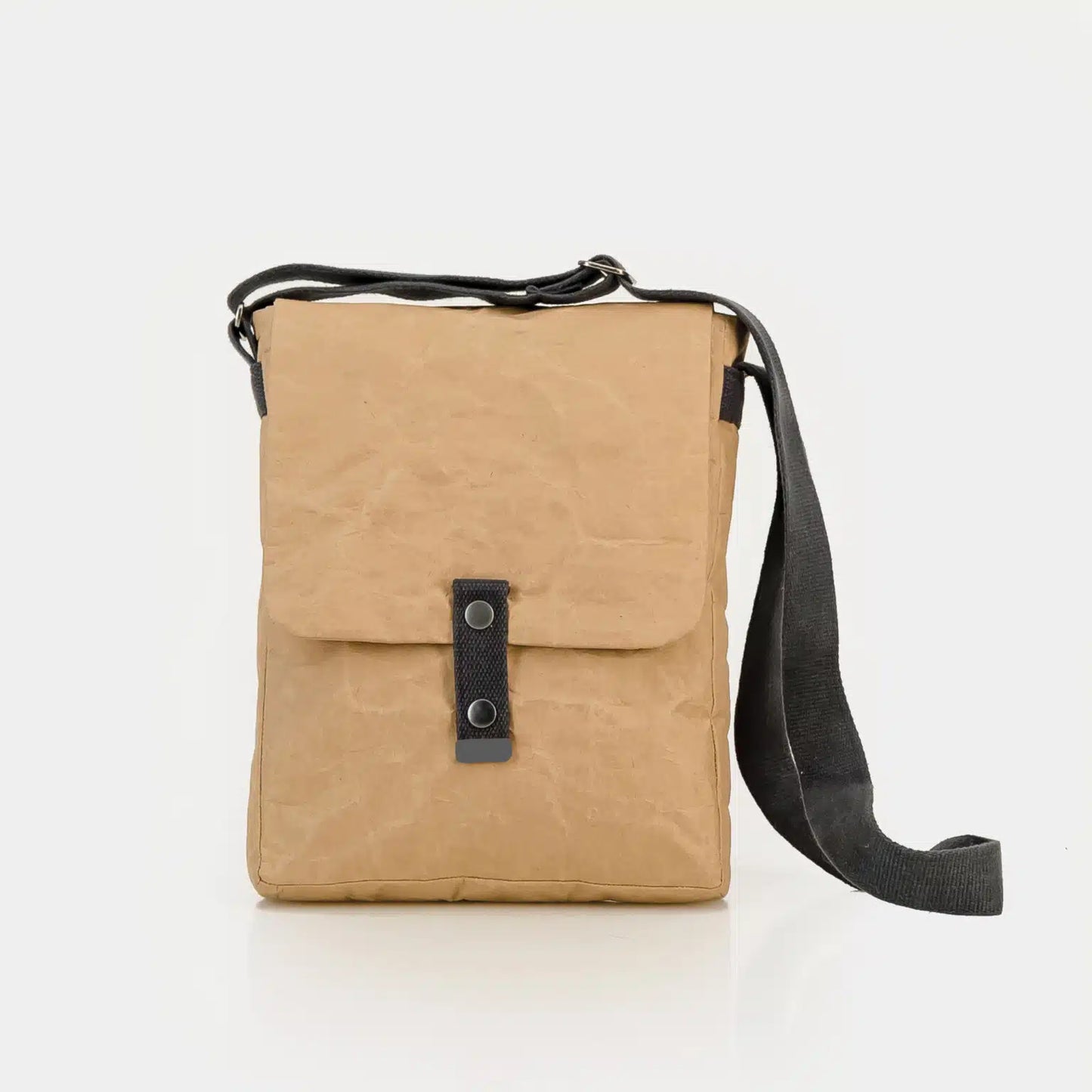 Sling Bag aus recycelten Zementsäcken – Natural, mit Logo möglich