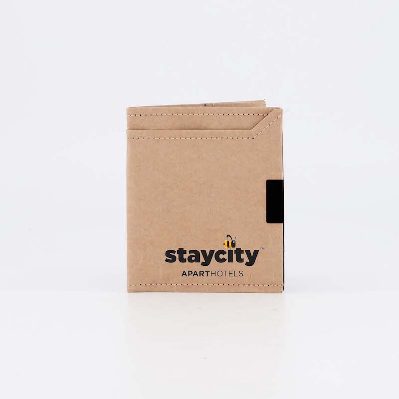 Square Wallet aus recyceltem Kraftpapier – verschiedene Farben, mit Logo möglich