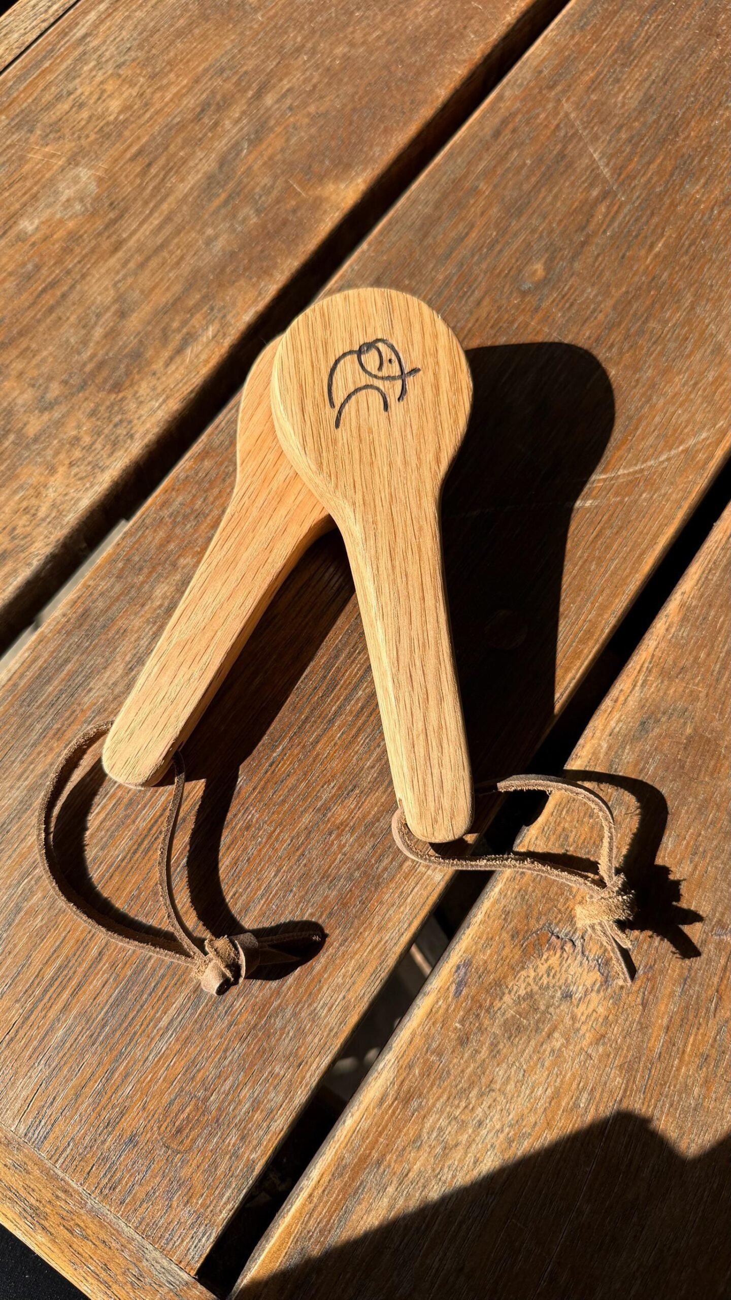 Holz Flaschenöffner – auf Wunsch mit Logo