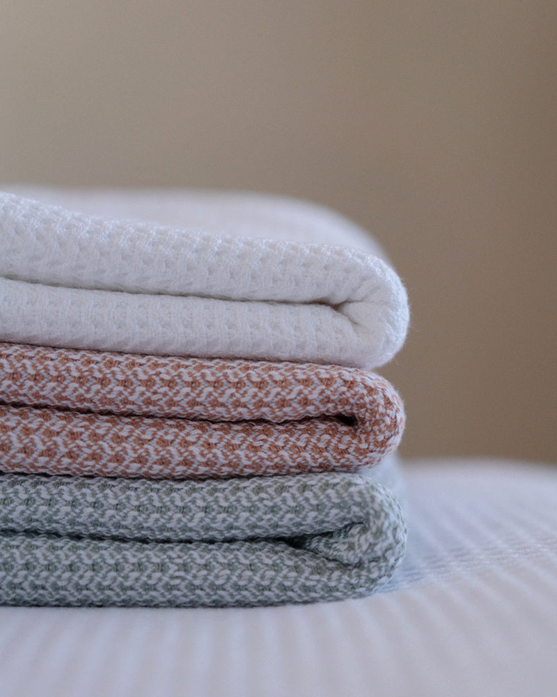 Bio-Baumwolle Babyhandtuch mit Kapuze – verschiedene Farben