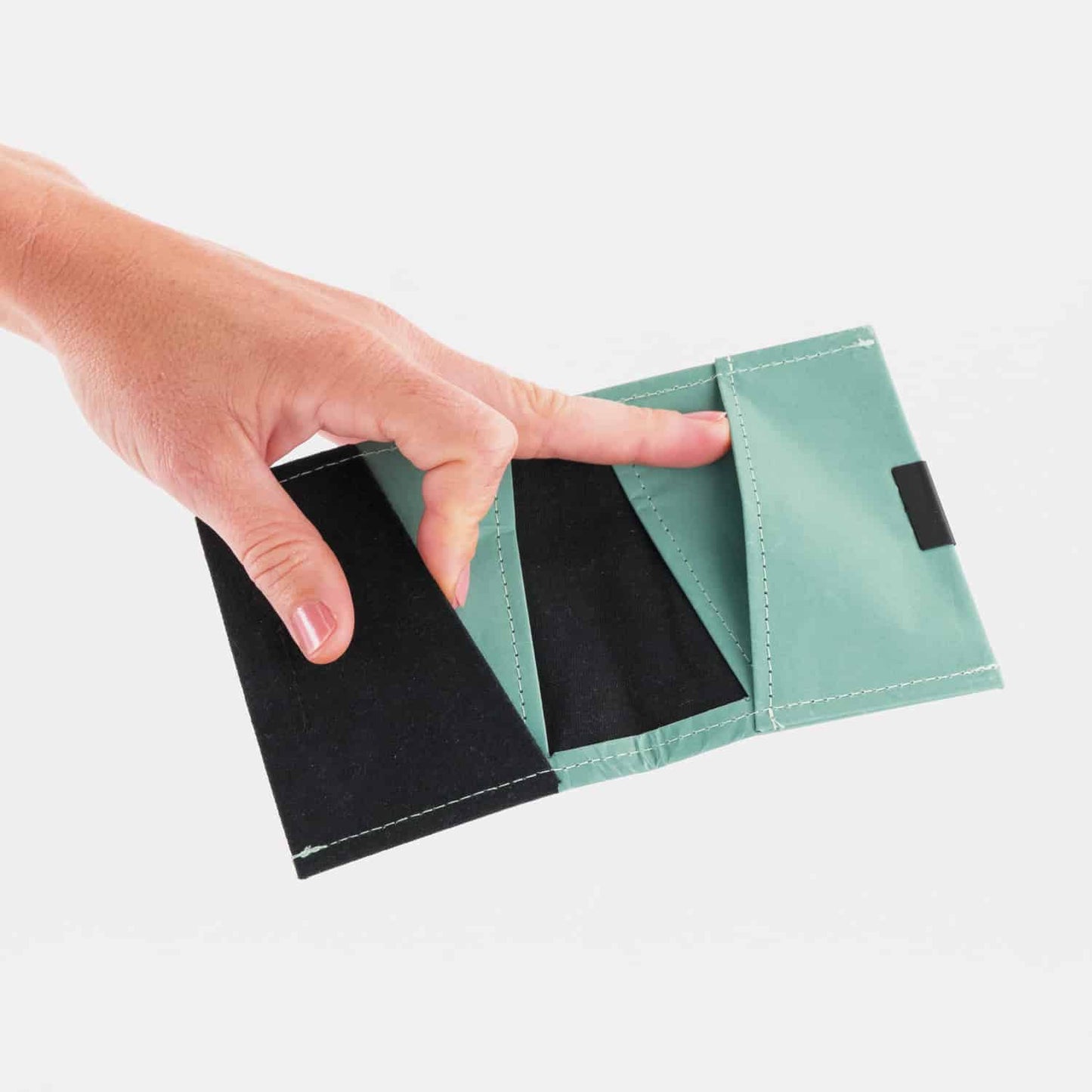 Square Wallet aus recyceltem Kraftpapier – verschiedene Farben, mit Logo möglich