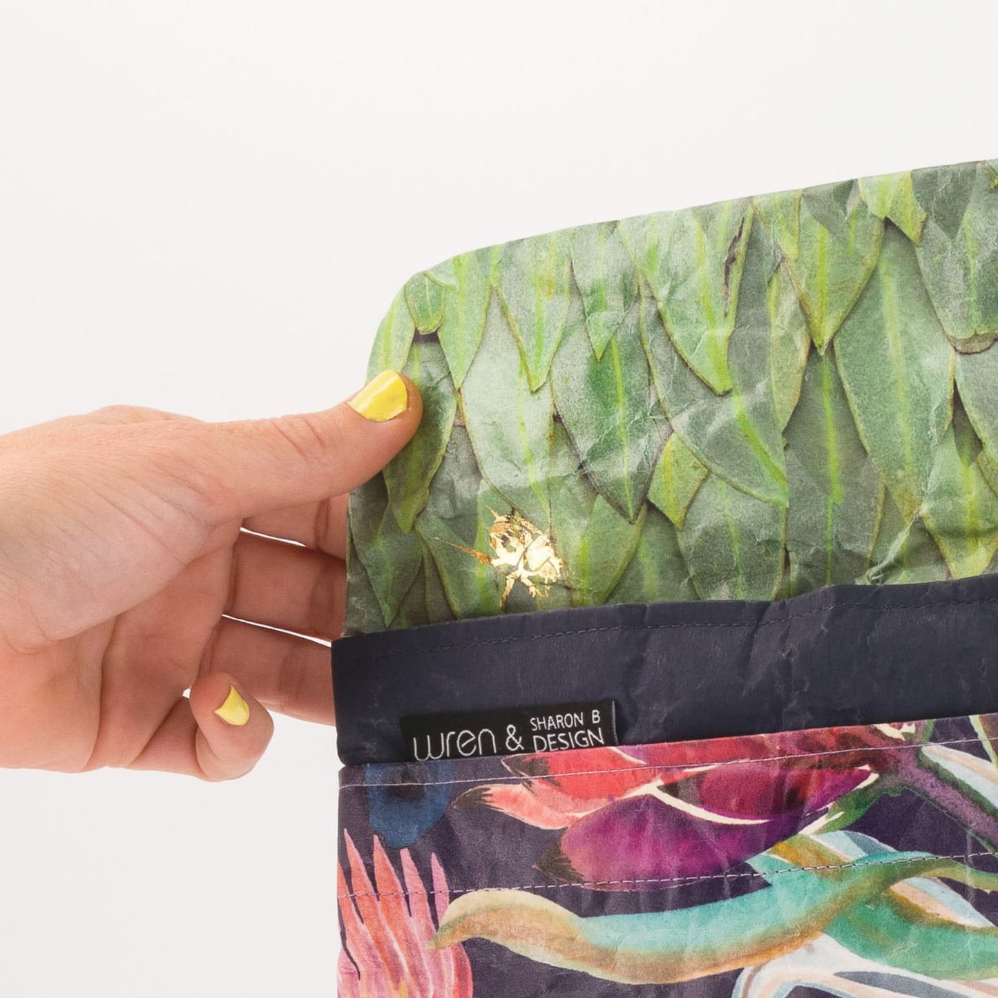 Recycled Cement Paper iPad oder Tablet Sleeve Wildlife