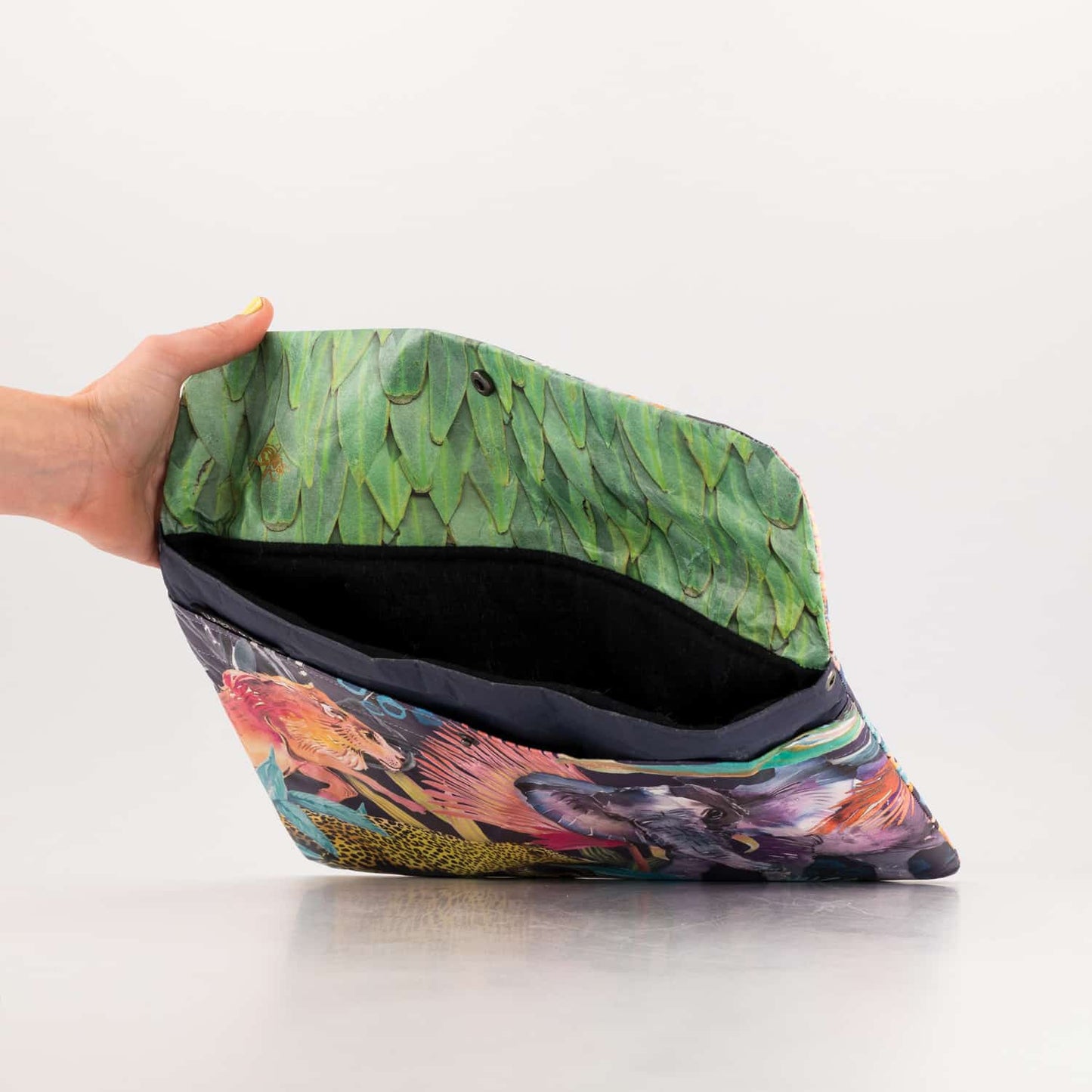 Recycled Cement Paper Laptop Sleeve Wildlife – verschiedene Größen