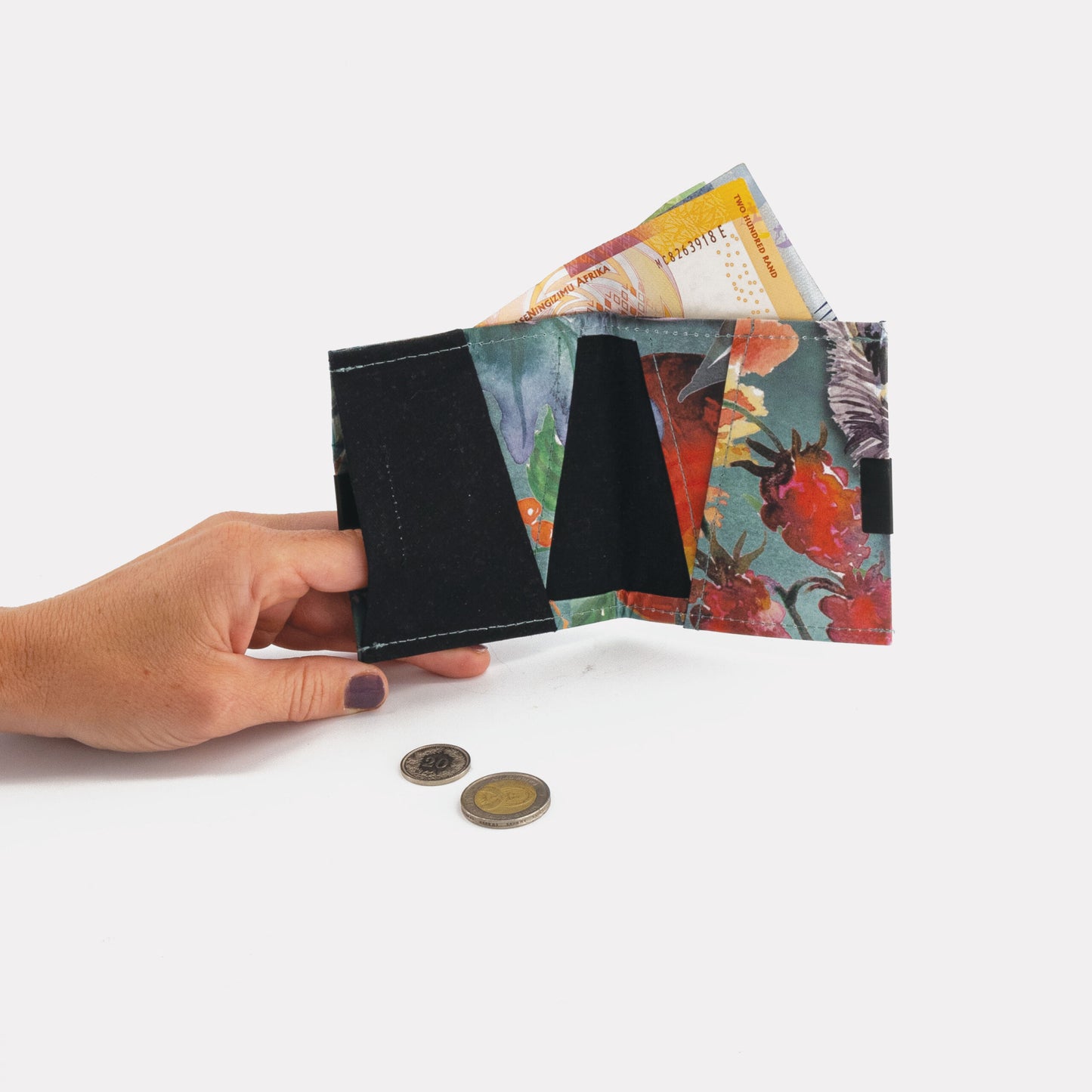 Square Wallet aus recyceltem Kraftpapier Wilderness