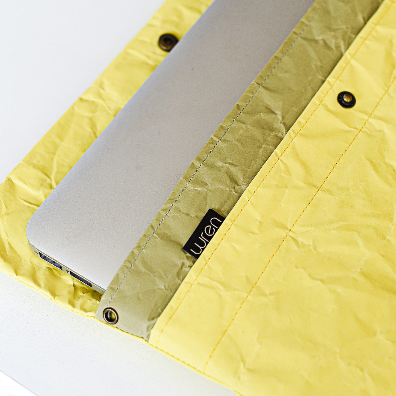 Recycled Cement Paper Laptop Sleeve Lemon - verschiedene Größen
